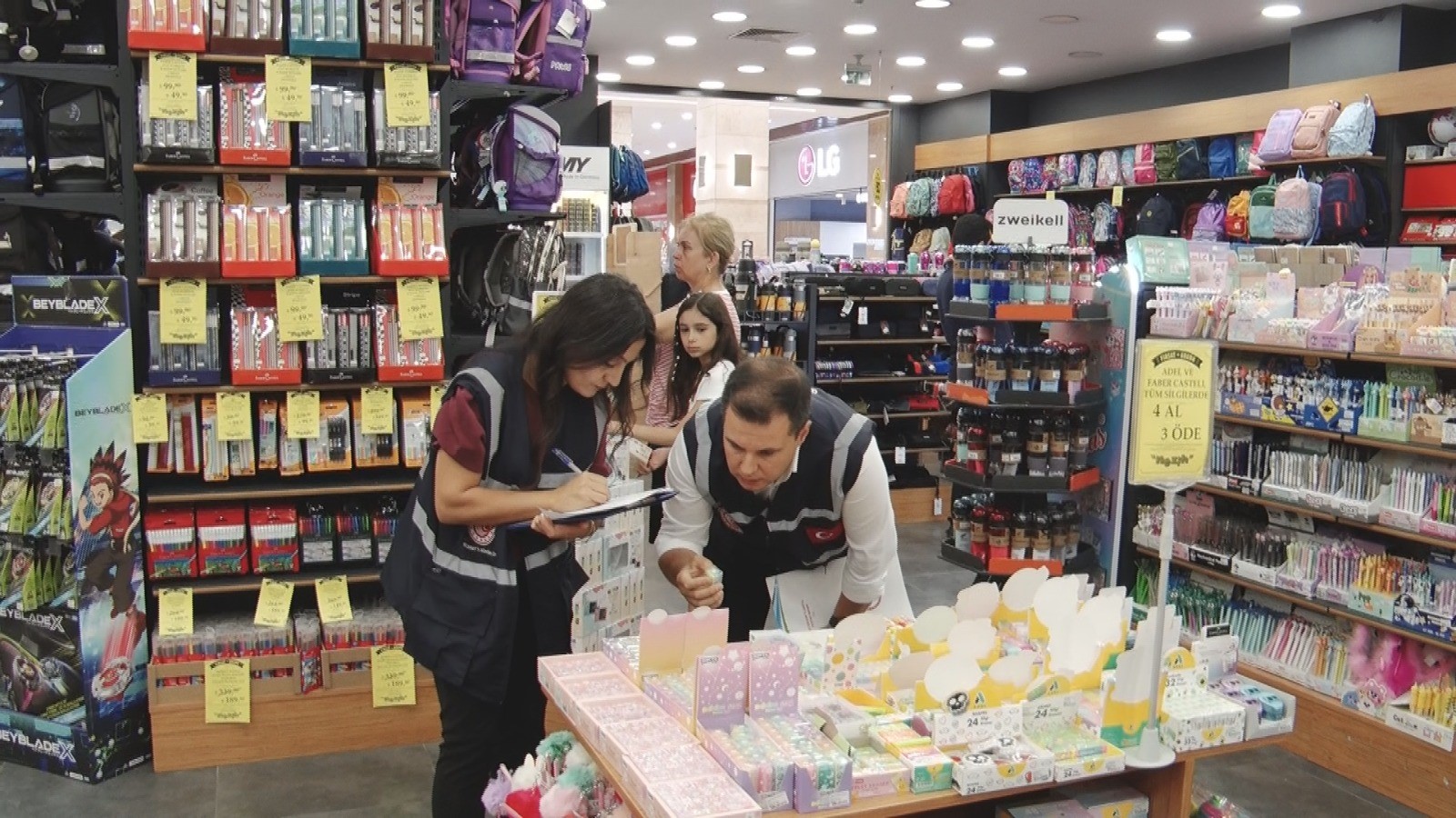 Ticaret Bakanlığı'ndan 2025-2026 eğitim öğretim yılı öncesinde kırtasiye denetimi