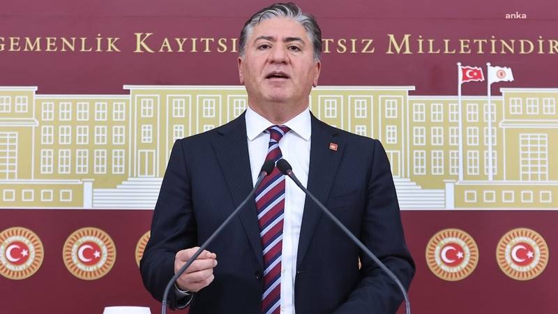 Son Dakika... CHP, 'süreç komisyonu' raporunu Meclis'e sundu