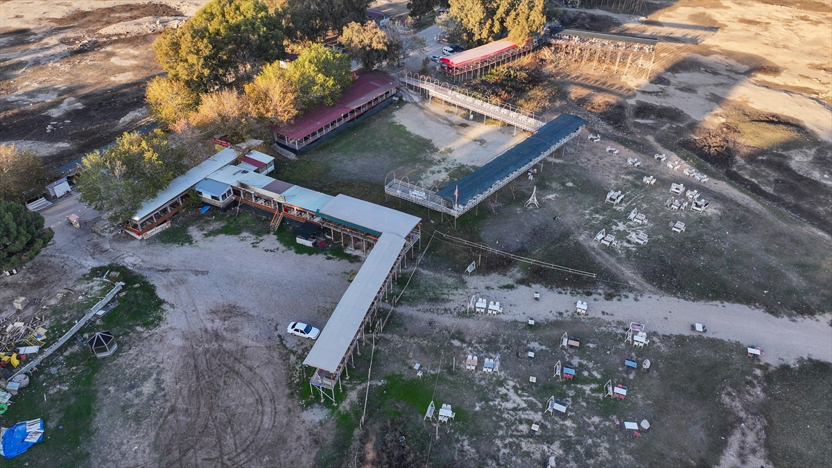 Adana'da Seyhan Baraj Gölü kıyısındaki kaçak yapılar yıkılacak