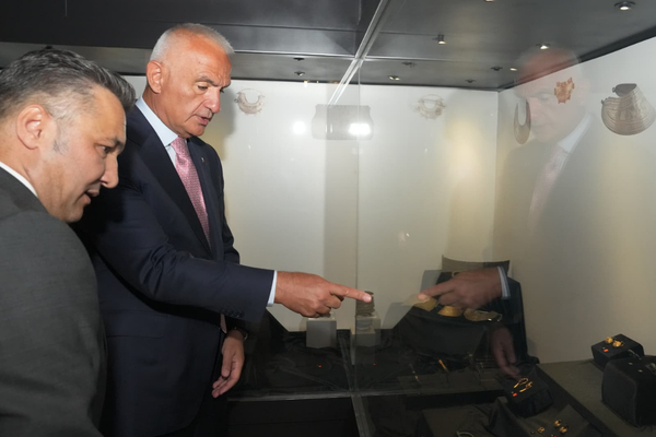 Ankara Etnografya Müzesi’nde 12 bin yıllık takı tarihini anlatan sergi açıldı