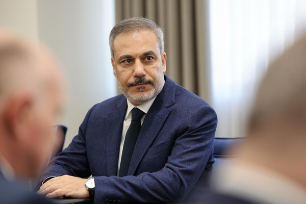 Bakan Fidan, Türkiye-Kırgızistan ortak toplantısına eşbaşkanlık yaptı Bakan Fidan, Türkiye-Kırgızistan ortak toplantısına eşbaşkanlık yaptı