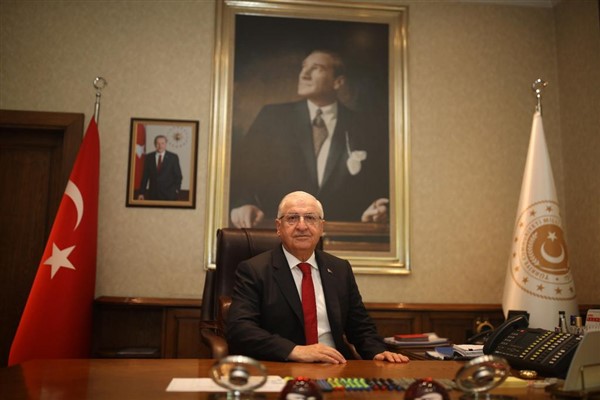 Bakan Güler, Katar’ın Ankara Büyükelçisi Al-Henzab’ı kabul etti Bakan Güler, Katar’ın Ankara Büyükelçisi Al-Henzab’ı kabul etti