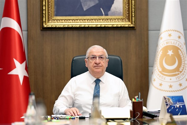 Bakan Güler, Suudi mevkidaşı Prens El Suud ile görüştü