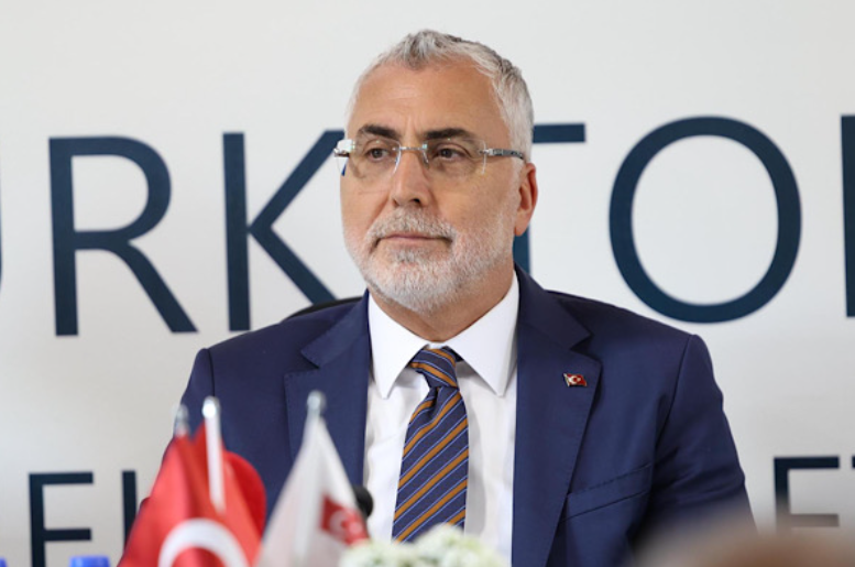 Bakan Işıkhan: Kamu işçilerimizle eğitim seminerinde bir araya geldik
