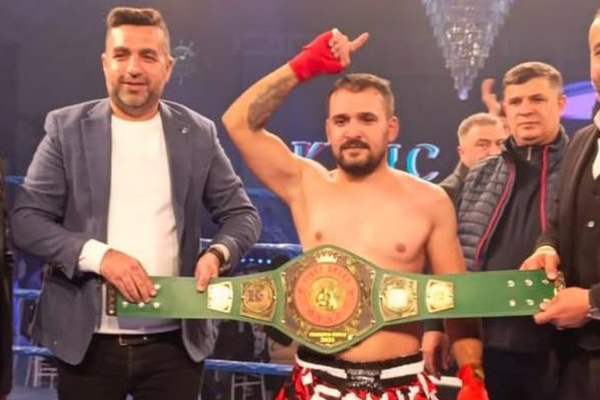 Batmanlı Milli Sporcu Cihan Kalık, Kars'ta profesyonel kemer için ringe çıkacak