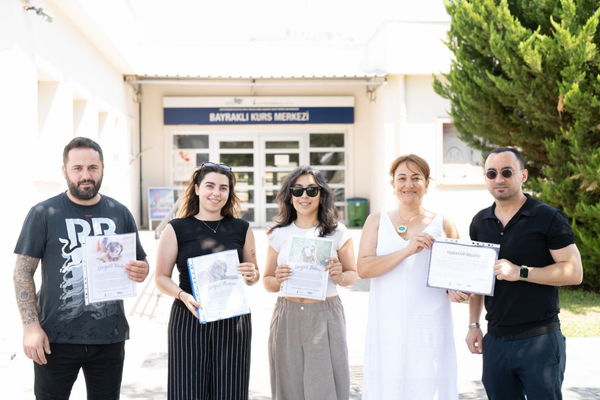 İzmir Büyükşehir Belediyesi'nden "Patili Dostlar İş Başında" projesi