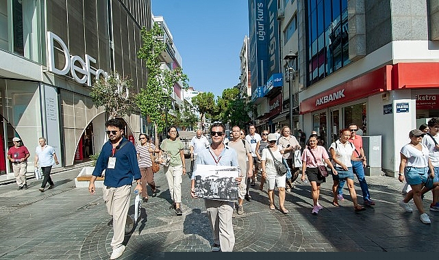Karşıyaka'da Atatürk'ün izinde tarihe yolculuk