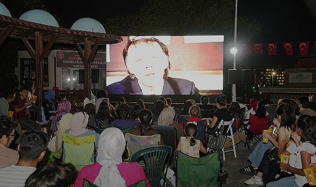 Keçiöreliler “Hababam Sınıfı Tatilde" Filmi ile Açık Havada Nostalji Yaşadı