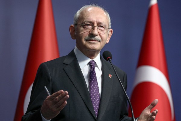 Kılıçdaroğlu'ndan Filenin Sultanları'na final tebriği