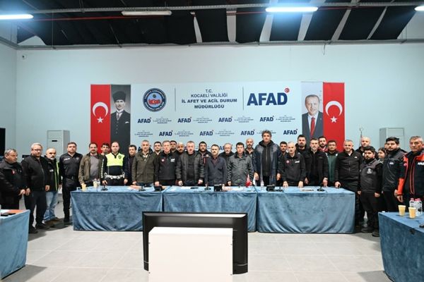 Kocaeli’de sağanağın ardından kriz merkezinde değerlendirme toplantısı yapıldı
