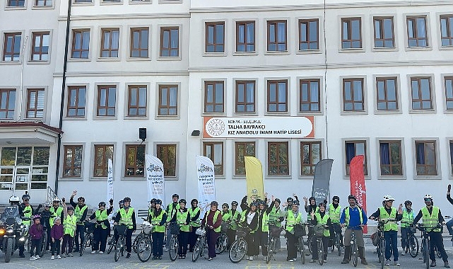 Konya Büyükşehir'in “Bisiklet Dostu Okul" Projesiyle Öğrenciler Pedal Çeviriyor