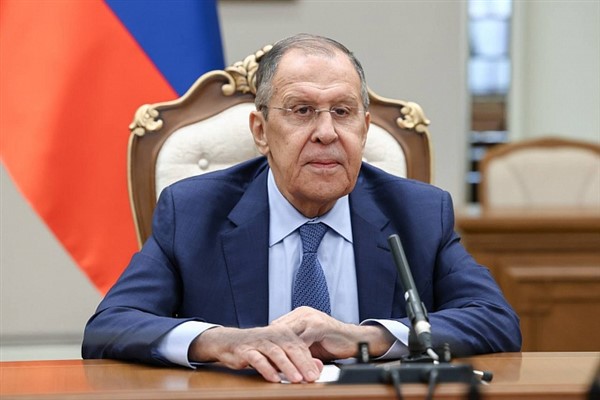 Lavrov: Zelenski görüşmek istiyorsa Moskova’ya gelebilir
