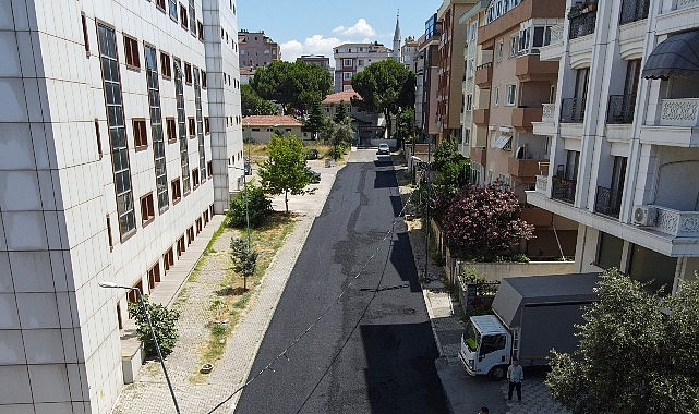 Maltepe'de asfalt serim çalışmaları sürüyor
