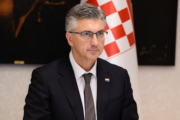 Plenkovic: Hırvatistan’da enerji fiyatlarına karşı 11. önlem paketi açıklandı