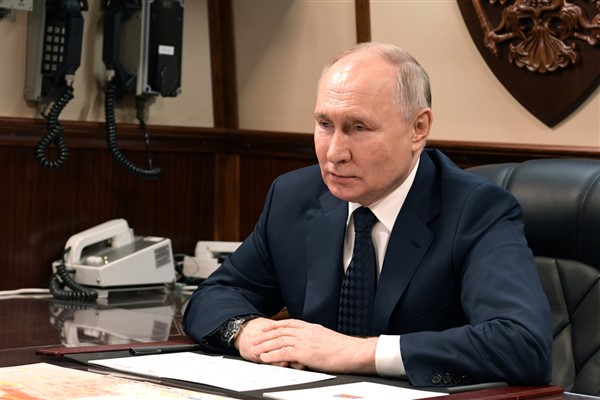 Putin, Belarus Cumhurbaşkanı Lukaşenko ile telefonda görüştü Putin, Belarus Cumhurbaşkanı Lukaşenko ile telefonda görüştü