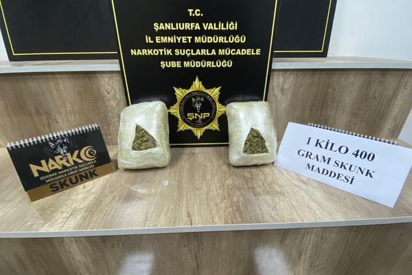 Şanlıurfa’da uyuşturucu operasyonunda 2 şüpheli tutuklandı Şanlıurfa’da uyuşturucu operasyonunda 2 şüpheli tutuklandı