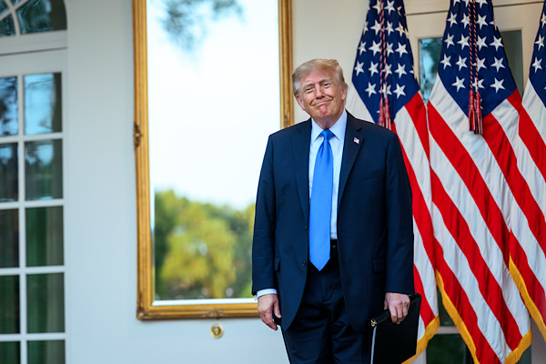 Trump, Rusya yaptırımları üzerinden Biden’ı eleştirdi