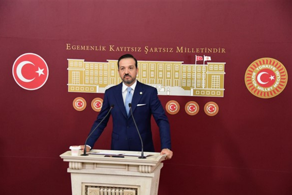 Zorlu: Türkiye-Kırgızistan ilişkilerini ele alan eser yayımlandı