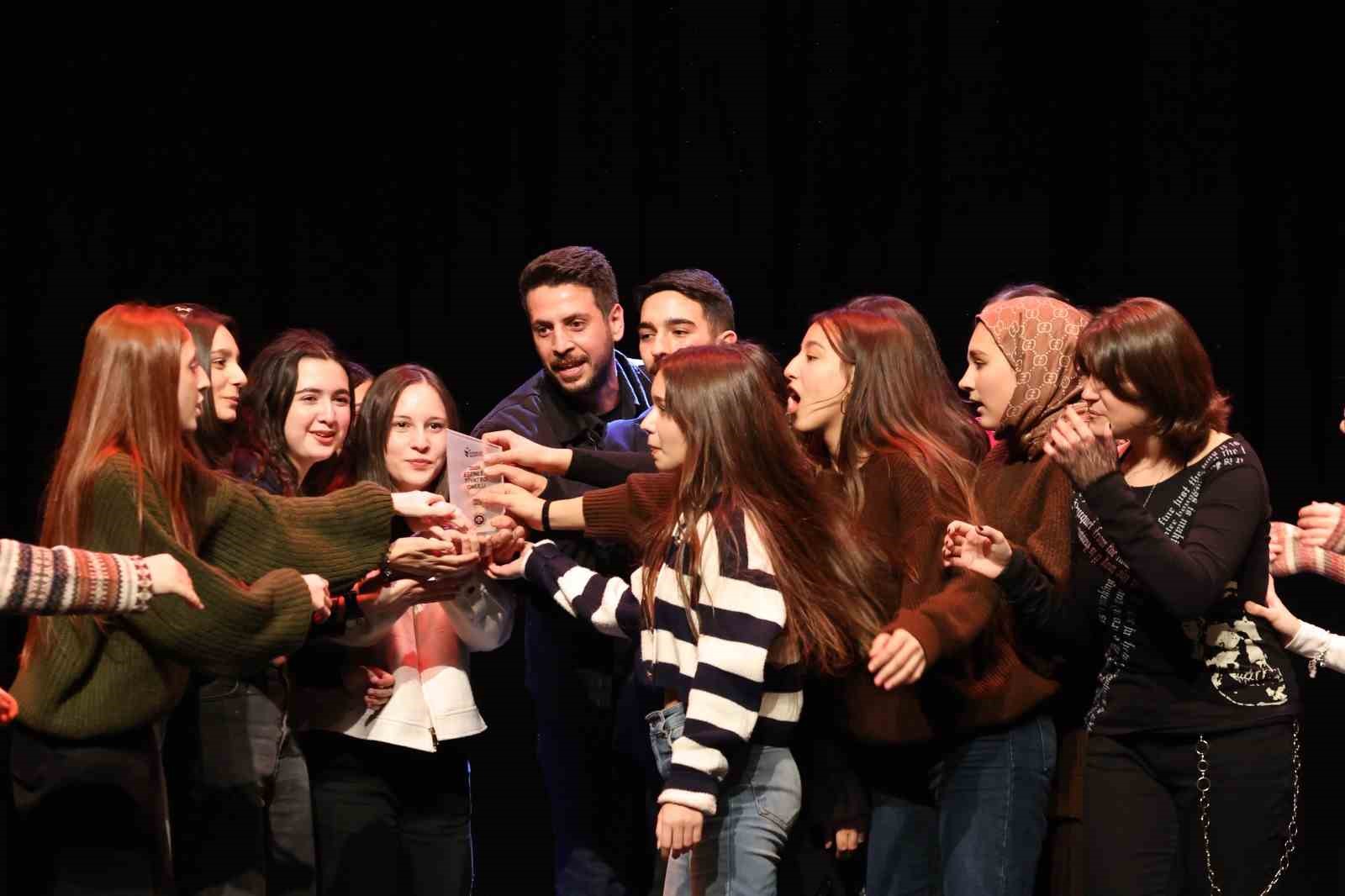 5. Esev Tiyatro Günleri’nde ödül heyecanı
