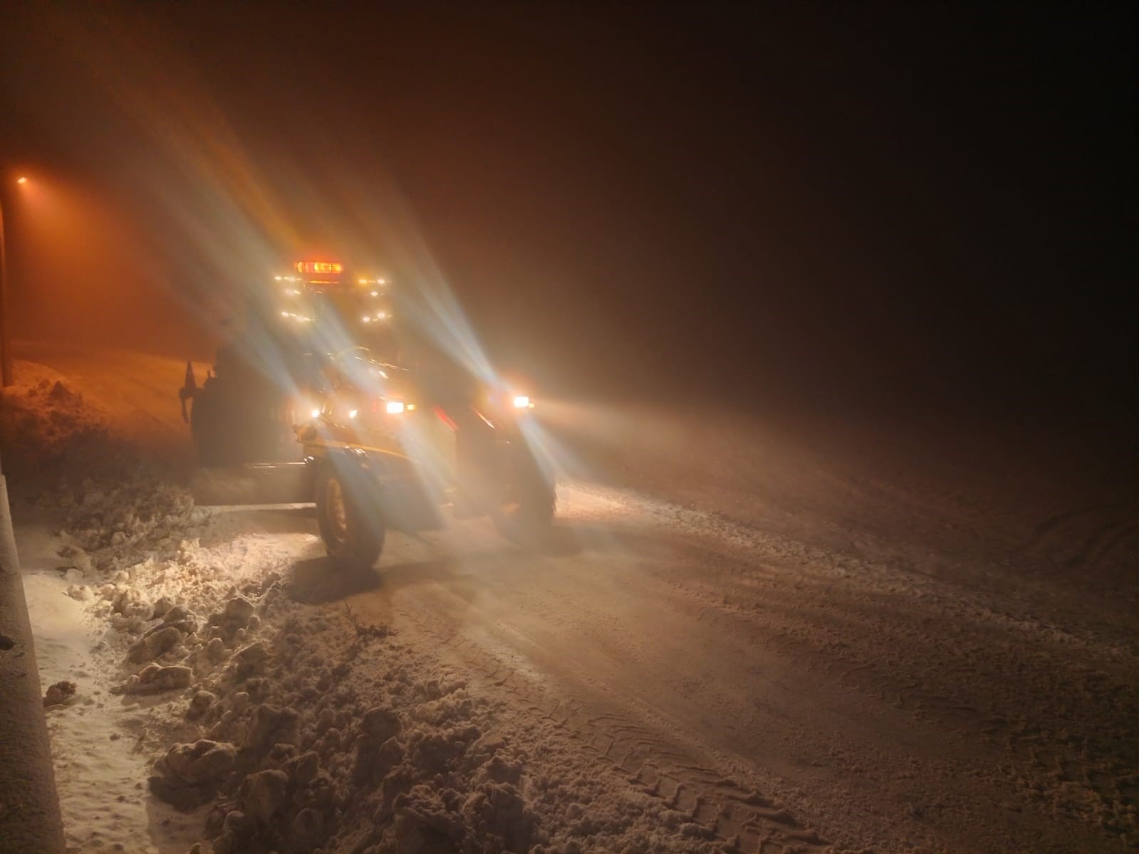 Afyonkarahisar’ın yüksek kesimlerinde kar etkisini gösterdi
