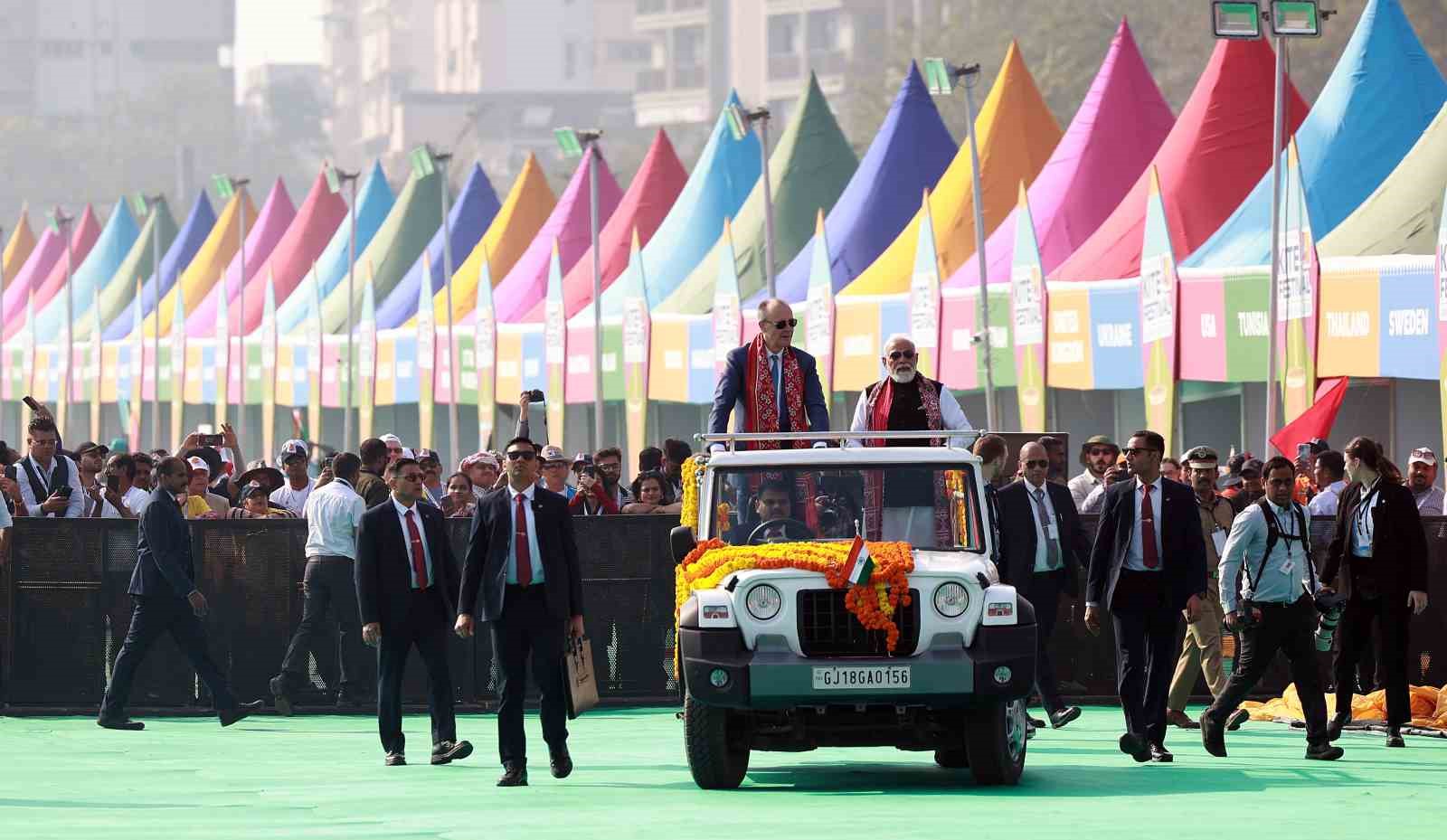 Almanya Başbakanı Merz’den Hindistan’a ilk ziyaret
