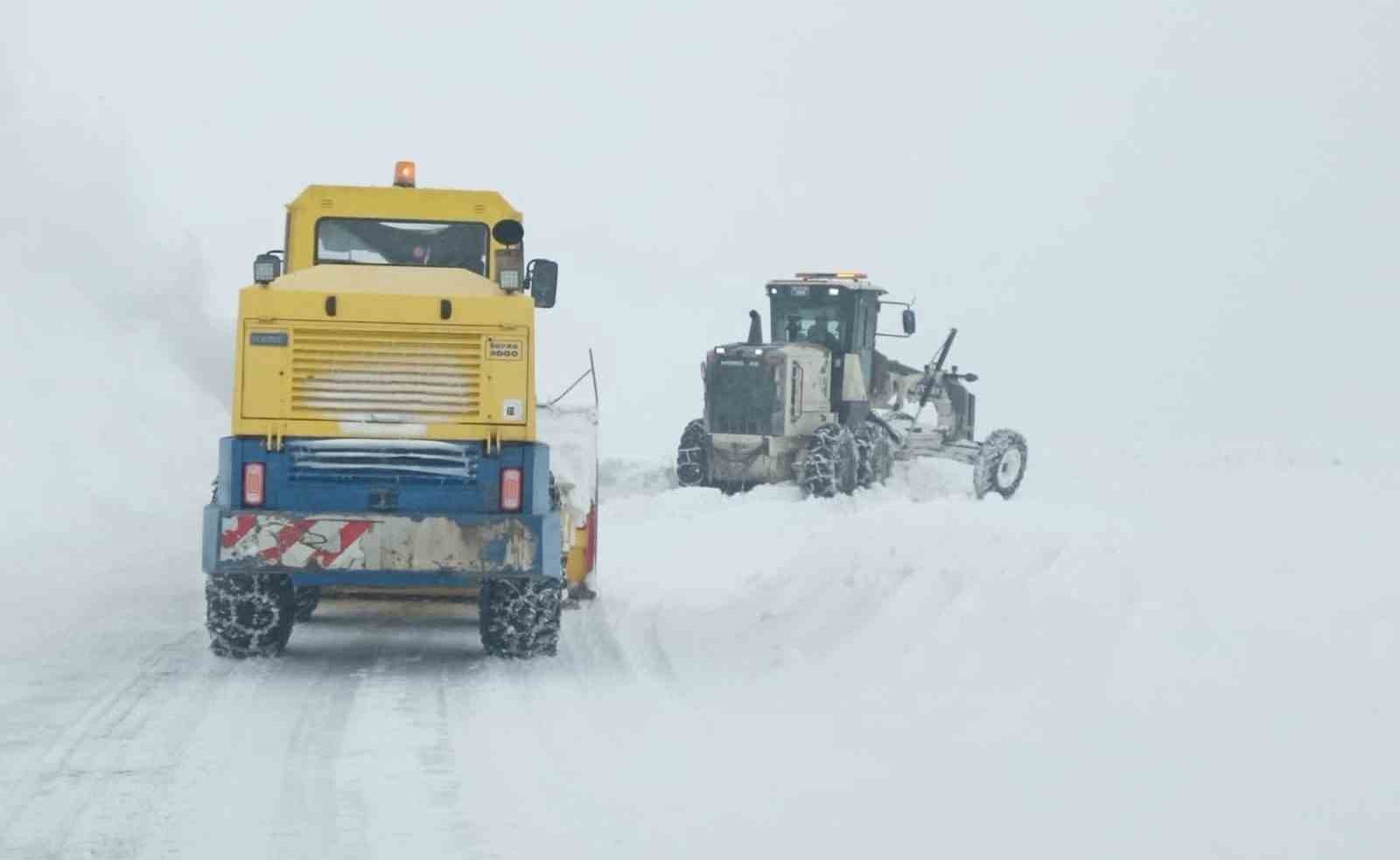 Amasya’da 62 köy yolu ulaşıma kapalı
