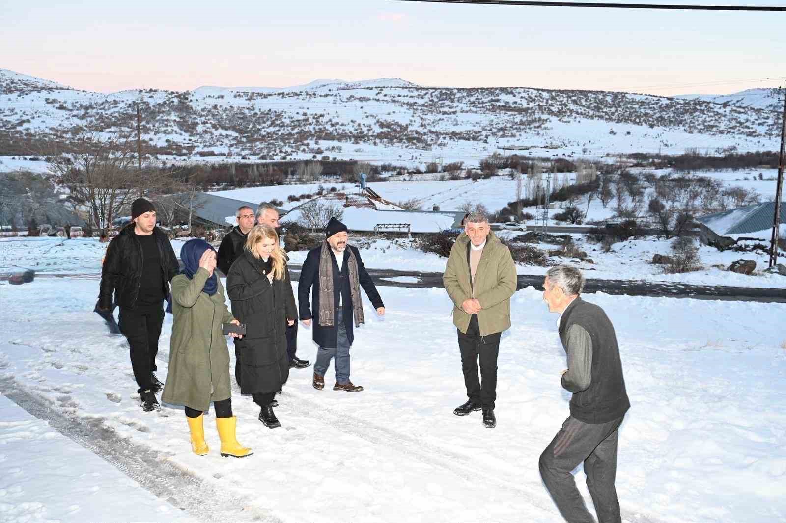 Arguvan’da siyasetin sıcak yüzü
