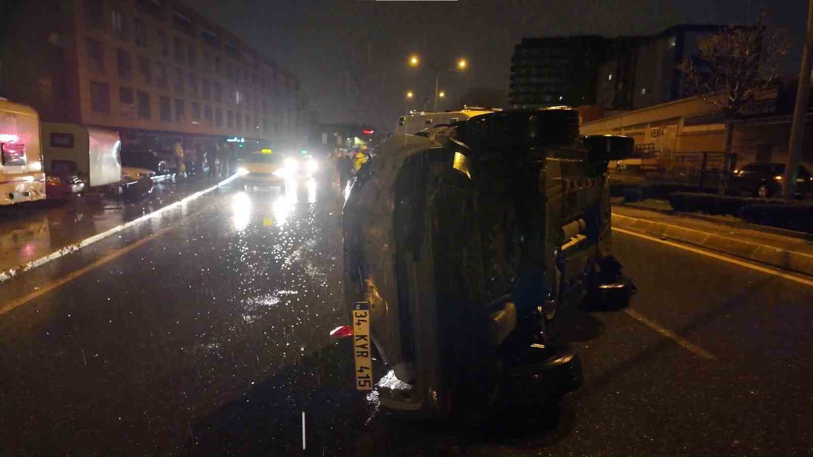 Aşırı hız ve alkol kazaya neden oldu: Sancaktepe’de otomobil takla attı
