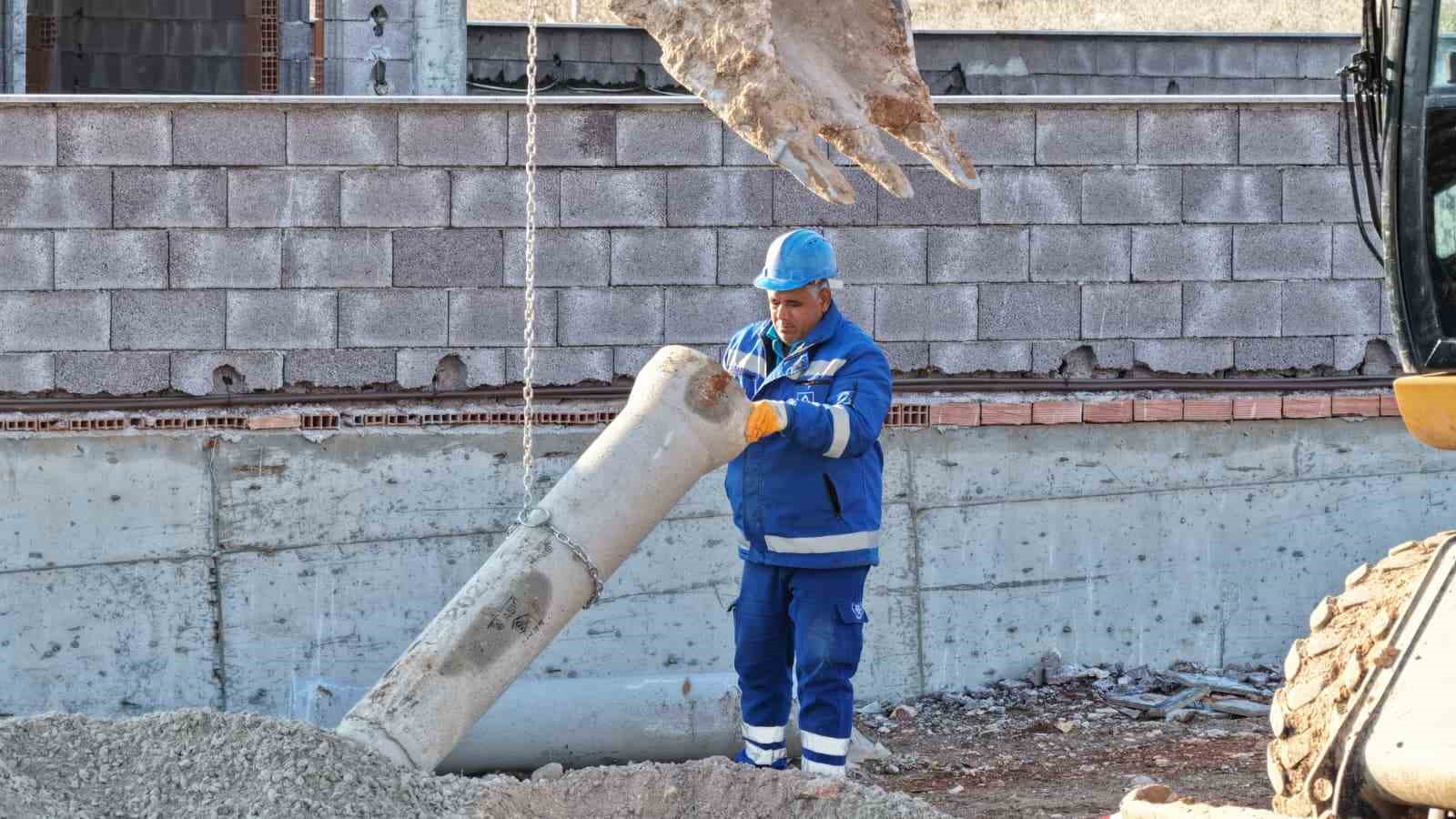 Aydın Büyükşehir Belediyesi’nin Didim’de altyapı çalışmaları sürüyor

