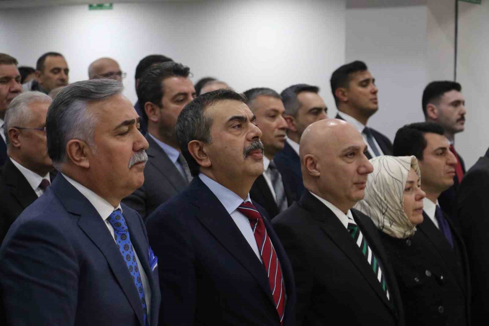 Bakan Tekin: "2024 yılı yaz ayında Mesleki ve Teknik Eğitim Politika belgesi yayınladık ve bu anlamdaki iş birliklerimizi bir adım daha öteye taşıdık"
