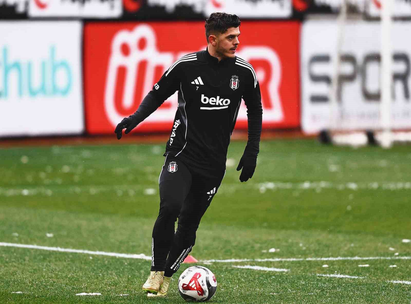 Beşiktaş’ta Ankara Keçiörengücü maçı hazırlıkları başladı
