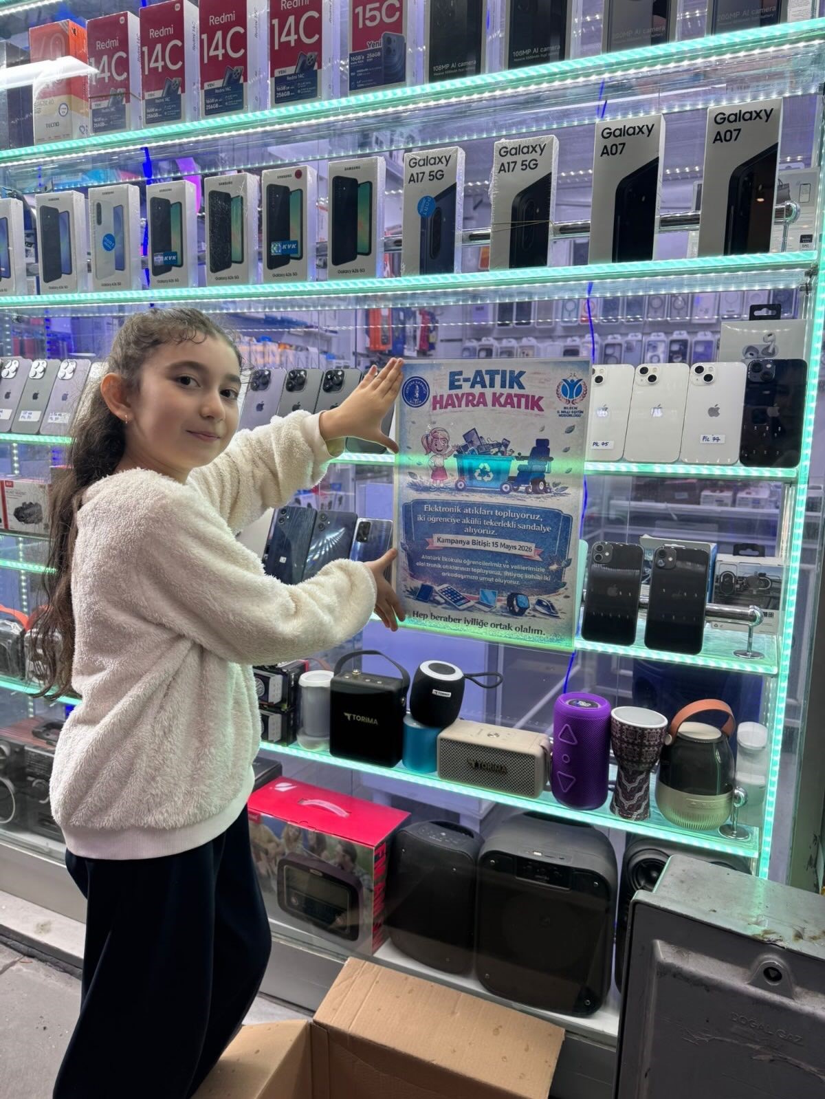 Bilecik’te E-atıklar akülü tekerlekli sandalyeye dönüşüyor
Bilecik’te E-atıklar akülü tekerlekli sandalyeye dönüşüyor