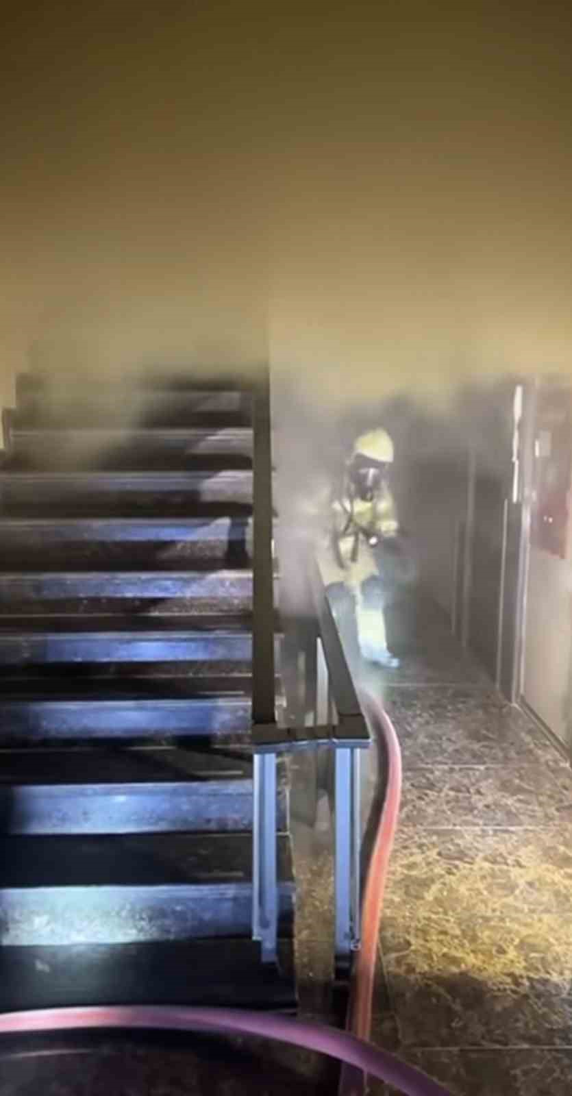 Bursa’da otel yangını kontrol altına alındı: 7 kişi yaralandı
