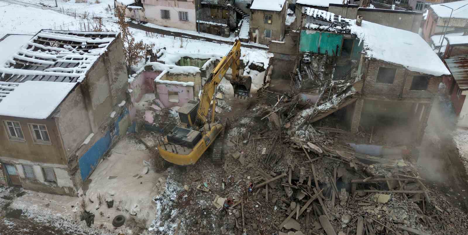 Büyükşehir kentsel dönüşümde de Türkiye’ye rol modeli oldu

