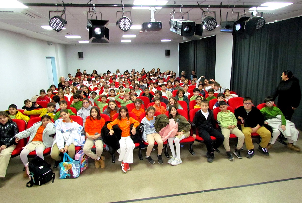 Çeşme’de öğrencilerden hem öğretici ve hem lezzetli etkinlik
