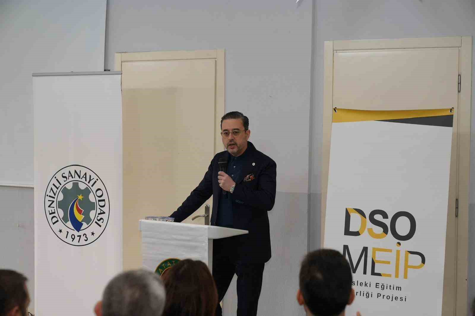 DSO Başkan Kasapoğlu mesleki eğitim iş birliği projesinde velilerle buluştu
