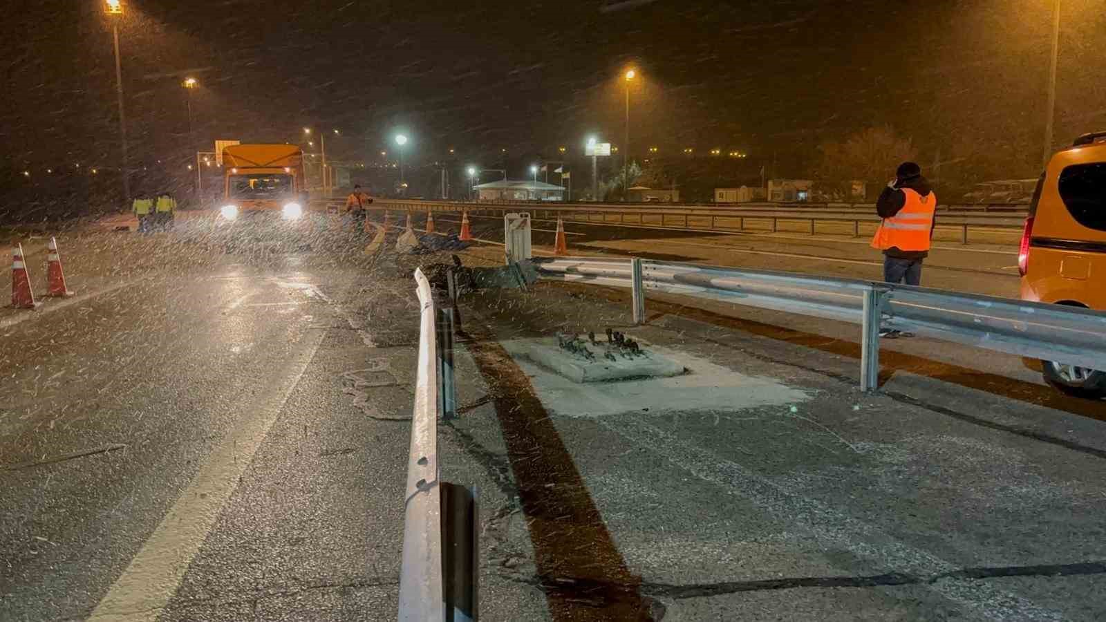 Edirne’de ters yöne giren alkollü sürücü kaza yaptı: 2 yaralı
Edirne’de ters yöne giren alkollü sürücü kaza yaptı: 2 yaralı