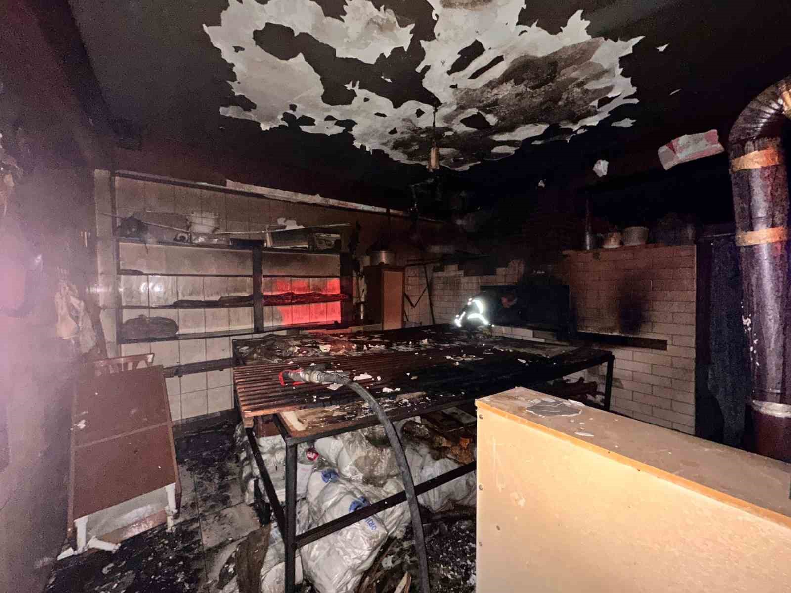 Erzincan’da ekmek fırınında yangın
