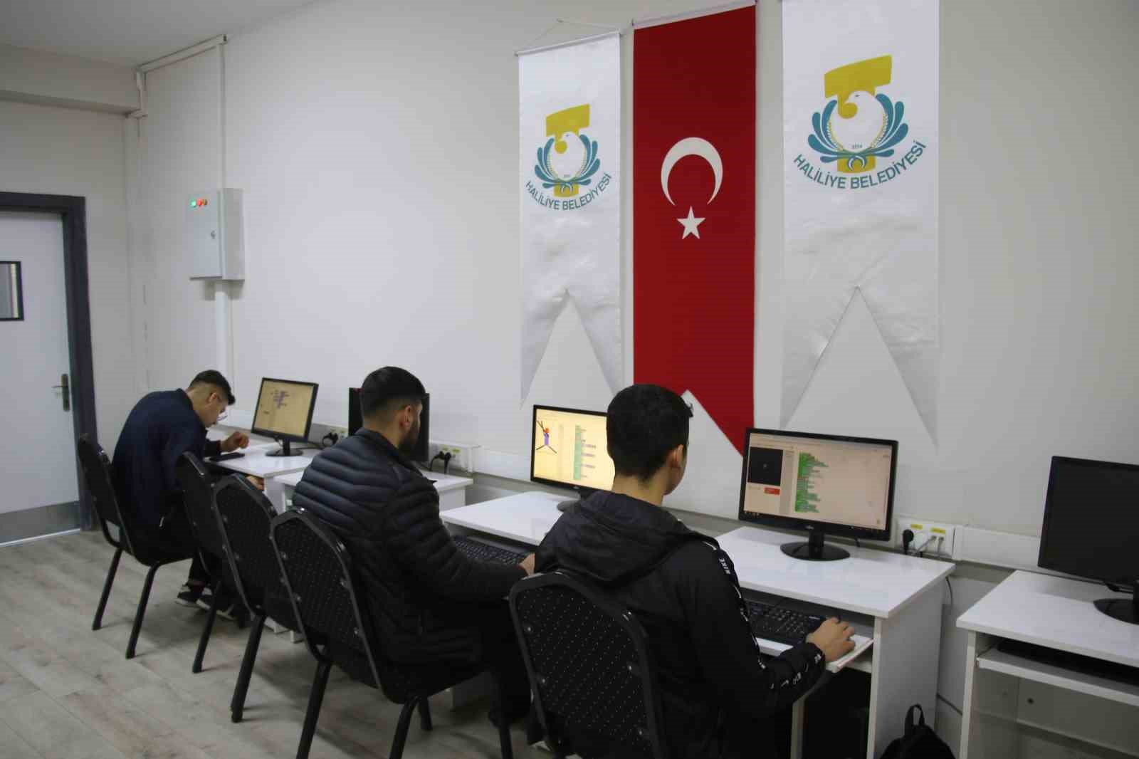 Haliliye Belediyesi’nden teknoloji odaklı eğitim
Haliliye Belediyesi’nden teknoloji odaklı eğitim