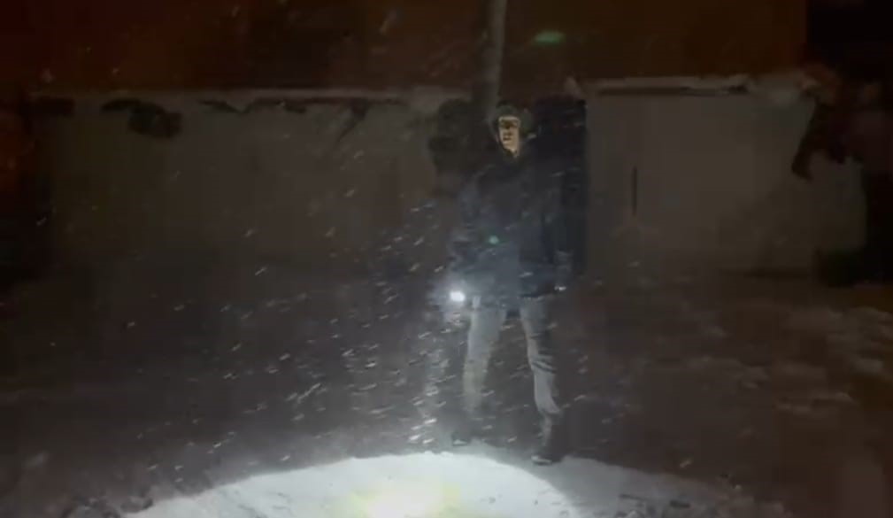 Kar yağışı Adana’da köylüyü sevindirdi
