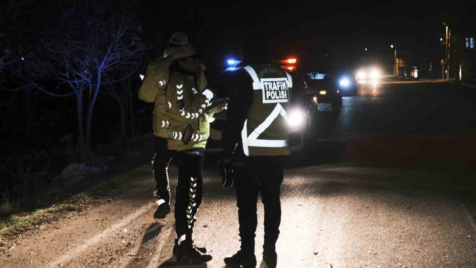 Karaman’da otomobilin çarptığı 79 yaşındaki kadın yaralandı
