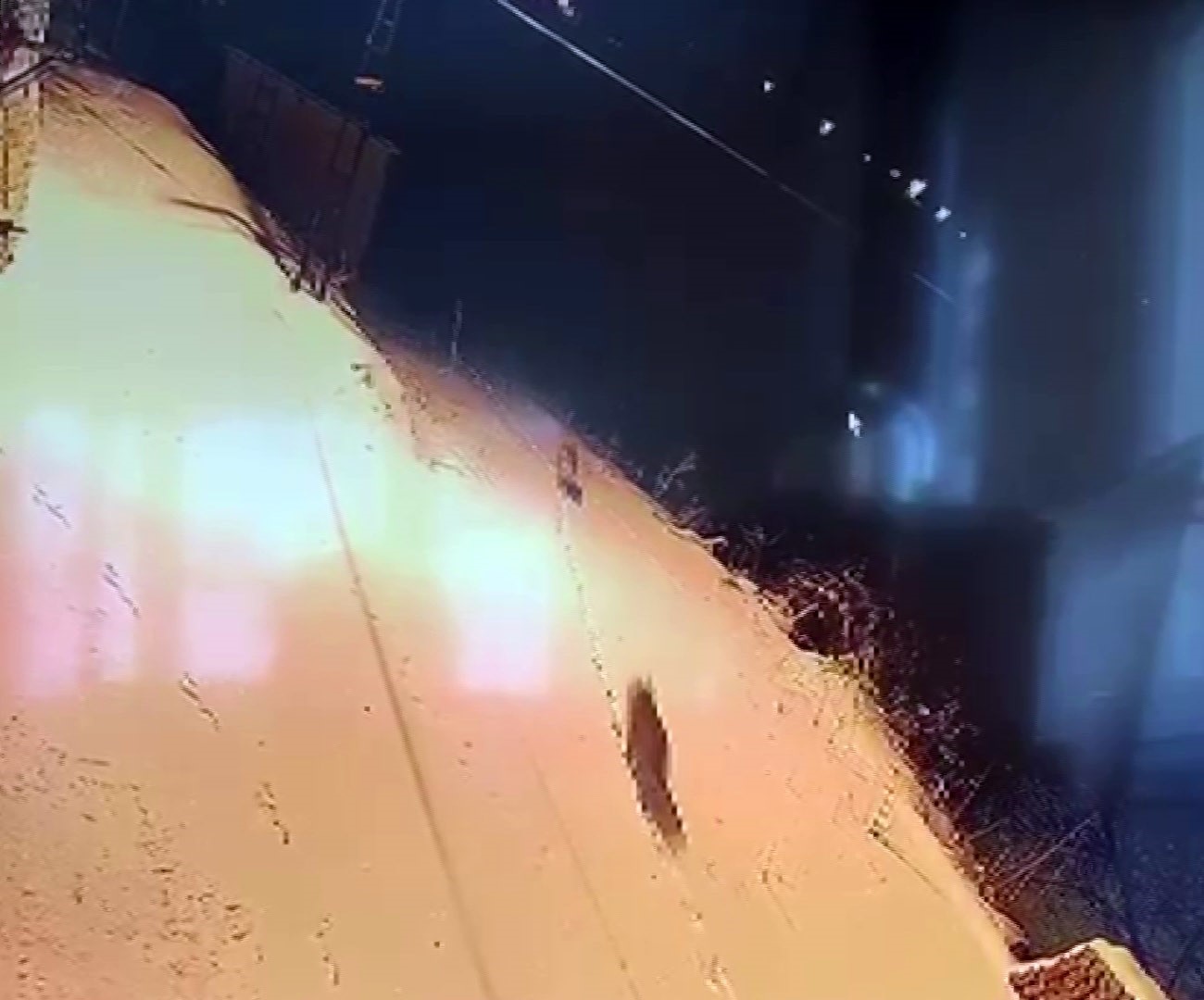 Kontrolsüz bırakılan gıdalar kurtların dengesini bozdu, kurtlar yerleşim yerlerine inmeye başladı
