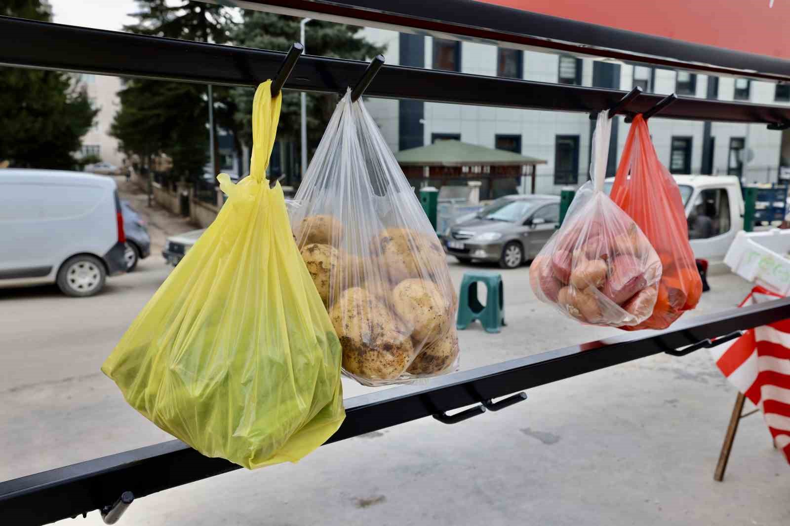 Tokat Belediyesi dayanışma kültürünü güçlendiriyor
Tokat Belediyesi dayanışma kültürünü güçlendiriyor