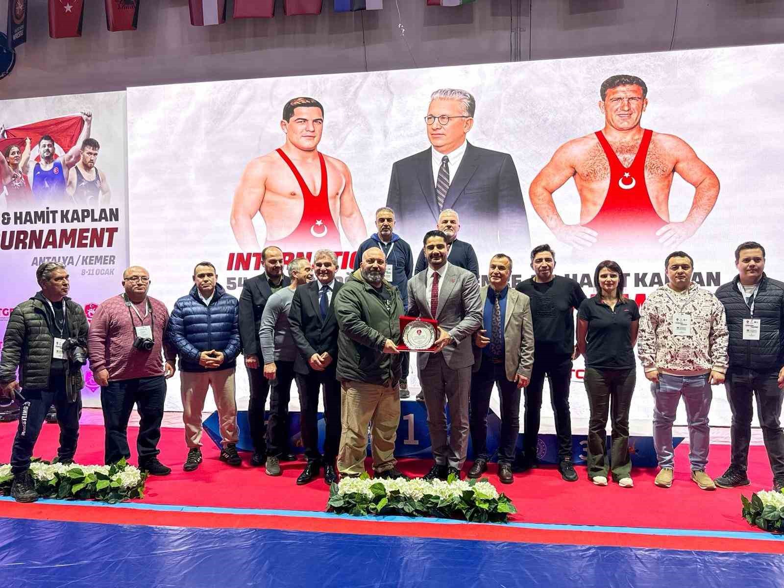 Uluslararası Yaşar Doğu, Vehbi Emre ve Hamit Kaplan Turnuvası sona erdi
