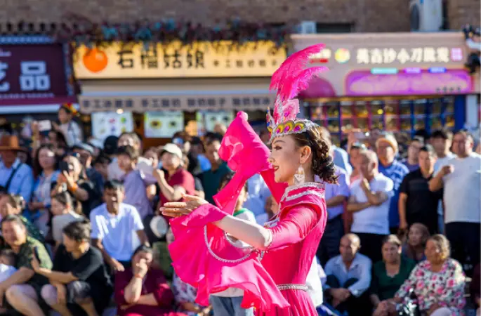 4'üncü Xinjiang İnsan Hakları Gelişimi Sempozyumu düzenlendi