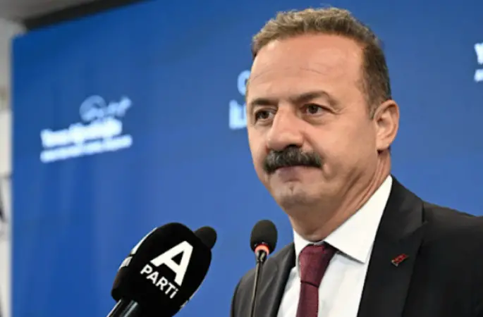 Ağıralioğlu: Siyasi iletişim planlarıyla güven kaybını önlemeye çalışıyorsunuz