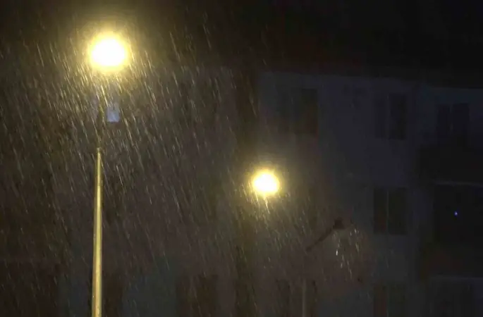 Aksaray’da şiddetli yağmur etkili oldu
