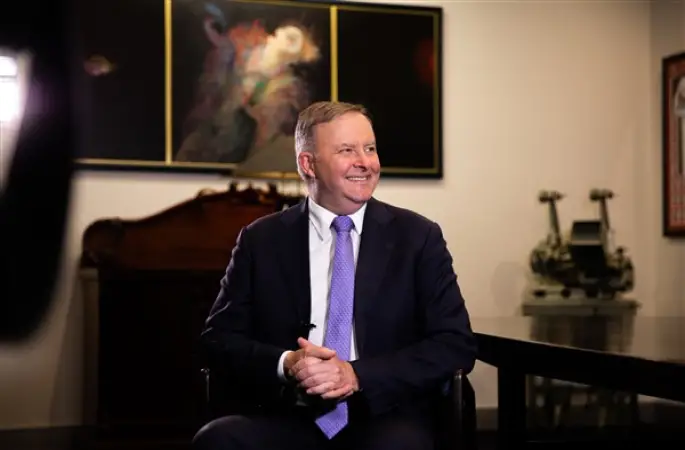 Albanese: Çalışanlara vergi indirimi ve ilk kez ev alacaklara destek yasalaştı