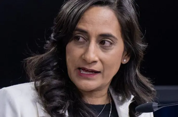 Anand: Nepal’e 5 milyon dolarlık insani yardım sağlayacağız