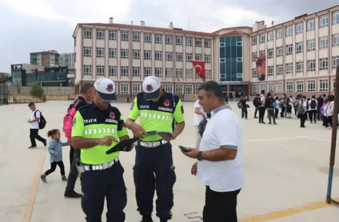 Ankara Valiliğinden okul çevrelerinde kapsamlı güvenlik denetimi